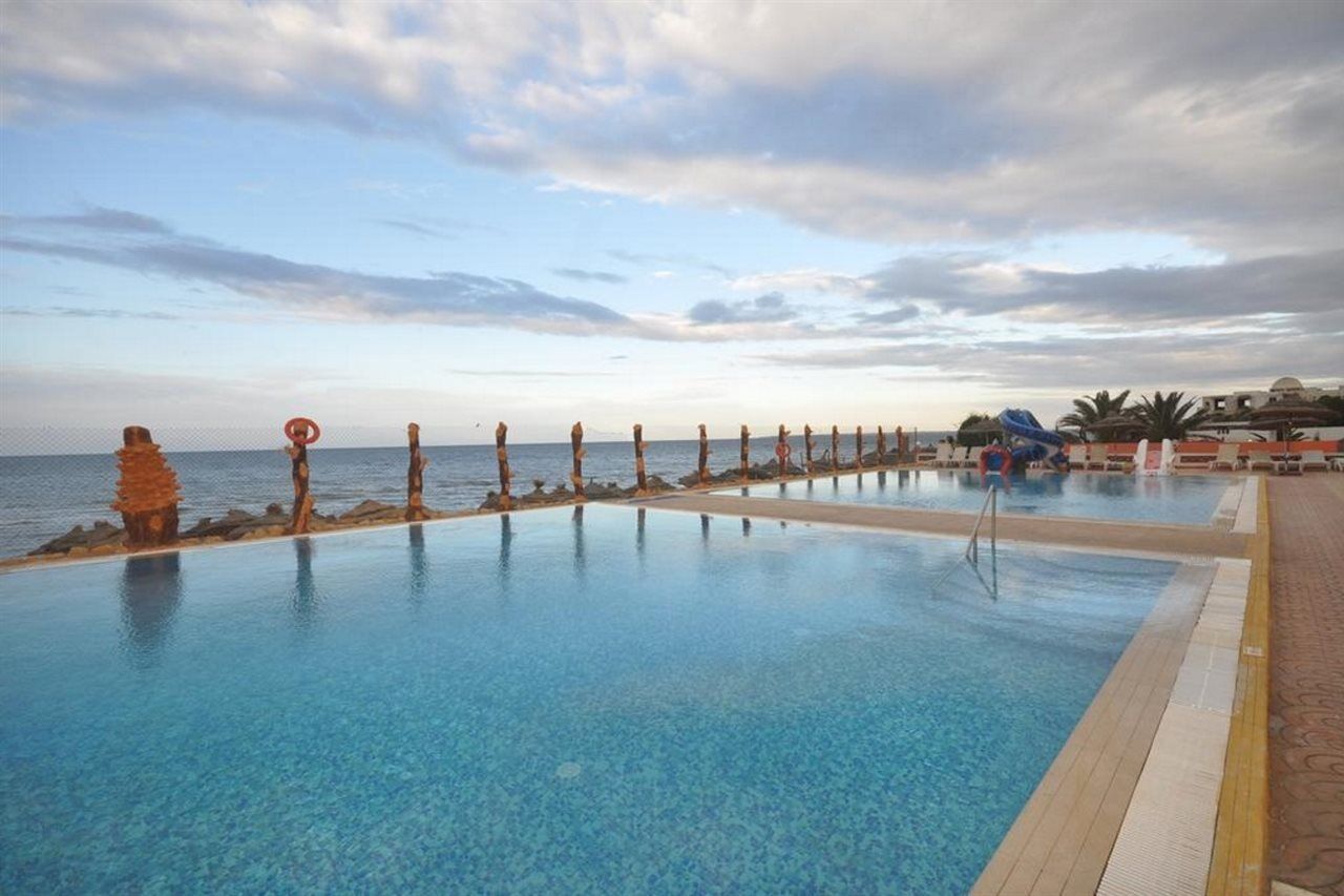 Palmyra Holiday Resort & Spa Монастир Екстериор снимка